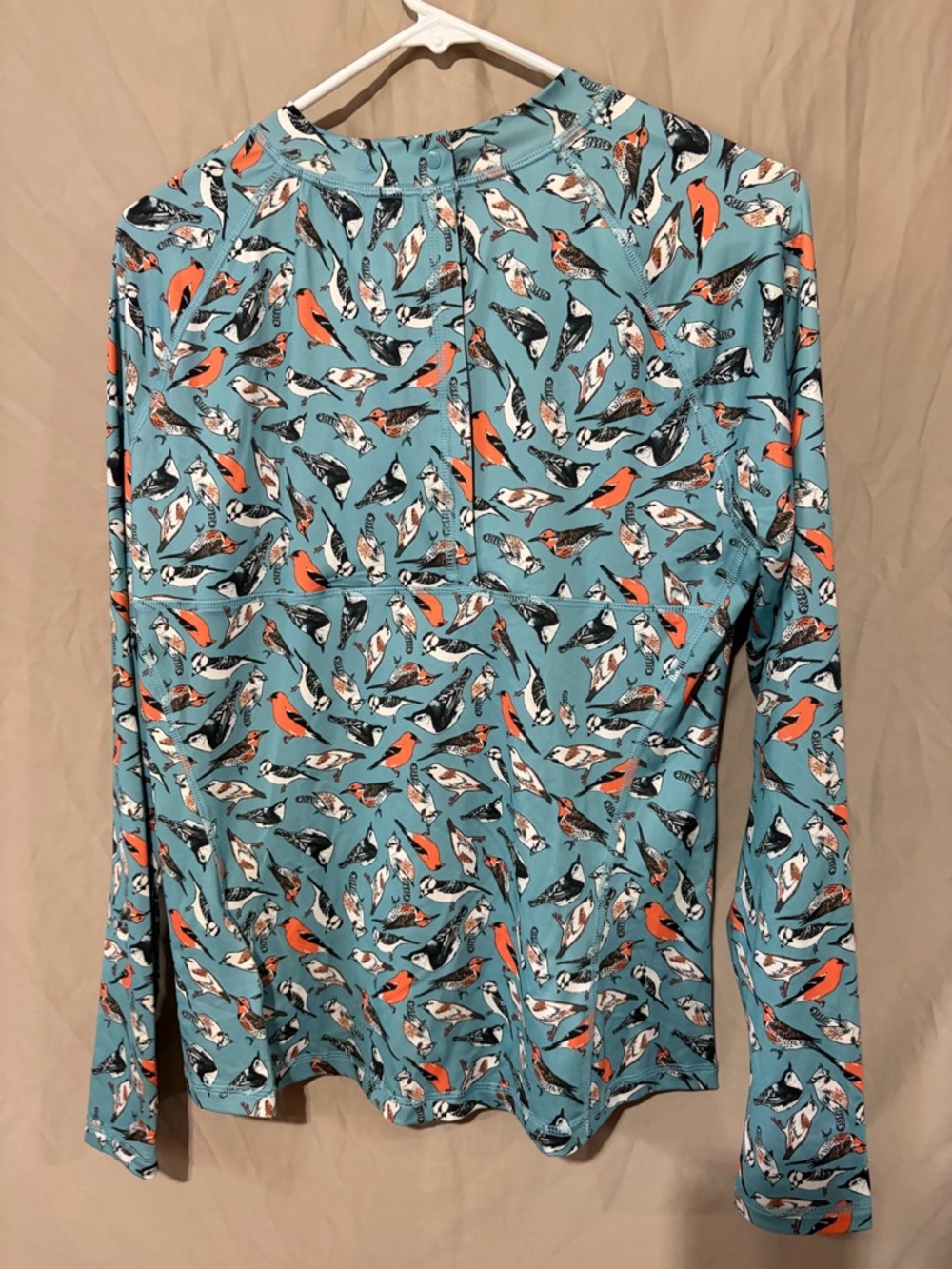 North face long sleeve - Picture 3 of 3